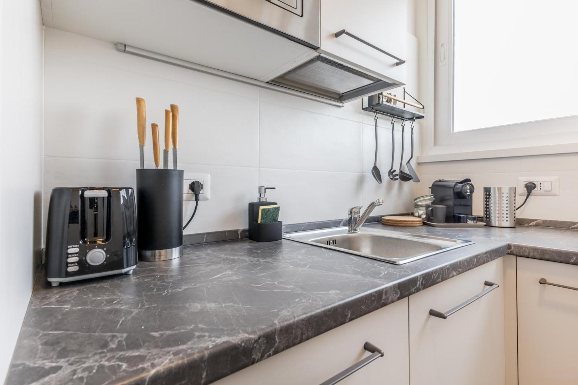 Domus Urbe Piramide Apartment